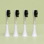 Soft BOOMBRUSH toothbrush head with integrated tongue scraper